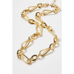 Oliver Bonas Evelyn Textured & Twisted Links Chunky Gold Tone Chain Necklace -Oliver Bonas Shop unnamed file 1221