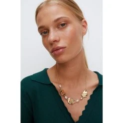 Oliver Bonas Natural Indie Pearl & Textured Metal Shape Short Necklace -Oliver Bonas Shop unnamed file 1229