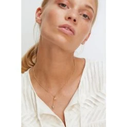 Oliver Bonas Blue Ula Flower Pearl & Heart Gold Plated Chain Necklace -Oliver Bonas Shop unnamed file 1314