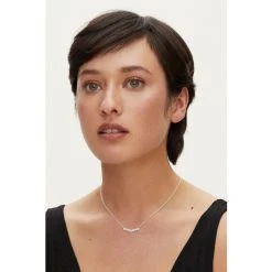 Oliver Bonas Silver Cordelia Multi Flower Casting Silver Bar Necklace -Oliver Bonas Shop unnamed file 1397