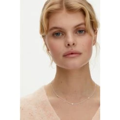 Oliver Bonas Silver Tone Aurora Mini Flower Casting Detail Chain Necklace -Oliver Bonas Shop unnamed file 1592