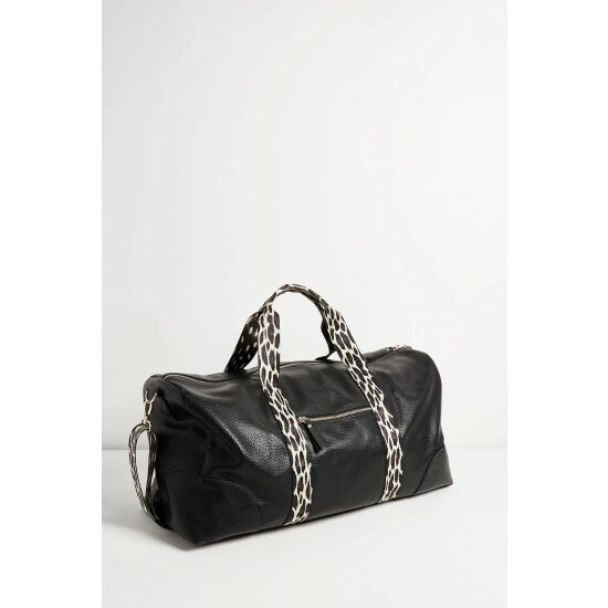 Oliver Bonas Hattie Black Leopard Strap Rectangular Weekend Bag 5 Oliver Bonas Hattie Black Leopard Strap Rectangular Weekend Bag - Image 3