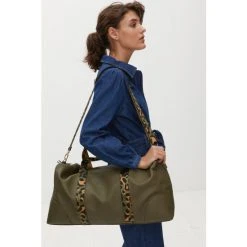 Oliver Bonas Hattie Natural Leopard Strap Green Rectangular Weekend Bag -Oliver Bonas Shop unnamed file 2027