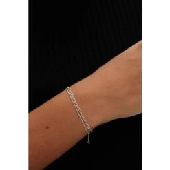 Oliver Bonas Silver Tone Carmine Heart Link Chain Double Row Bracelet -Oliver Bonas Shop unnamed file 2074