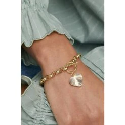 Oliver Bonas Womens Gold Plated Brass Adelaide Chunky Chain & Heart Charm Bracelet -Oliver Bonas Shop unnamed file 2152