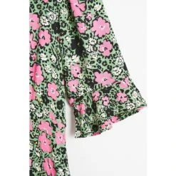 Oliver Bonas Green Daisy Print Tiered Midi Dress -Oliver Bonas Shop unnamed file 2333