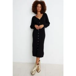 Oliver Bonas Shop -Oliver Bonas Shop unnamed file 2337