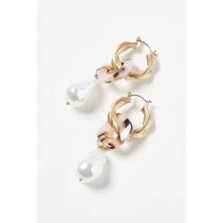 Oliver Bonas Natural Kali Golden And Tort Interlinked Chains And Faux Pearl Drop Hoop Earrings -Oliver Bonas Shop unnamed file 469