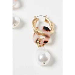 Oliver Bonas Natural Kali Golden And Tort Interlinked Chains And Faux Pearl Drop Hoop Earrings -Oliver Bonas Shop unnamed file 471