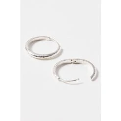 Oliver Bonas Sami Textured Large Silver Hoop Earrings -Oliver Bonas Shop unnamed file 541