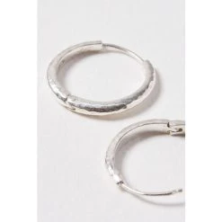 Oliver Bonas Sami Textured Large Silver Hoop Earrings -Oliver Bonas Shop unnamed file 542