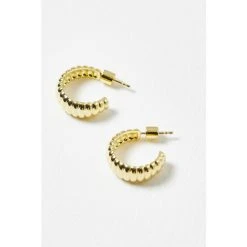 Oliver Bonas Lucia Twist Curve Engraved Gold Plated Hoop Earrings -Oliver Bonas Shop unnamed file 660