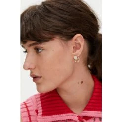 Oliver Bonas Lulu White Bobble Shell Stud Earrings -Oliver Bonas Shop unnamed file 809